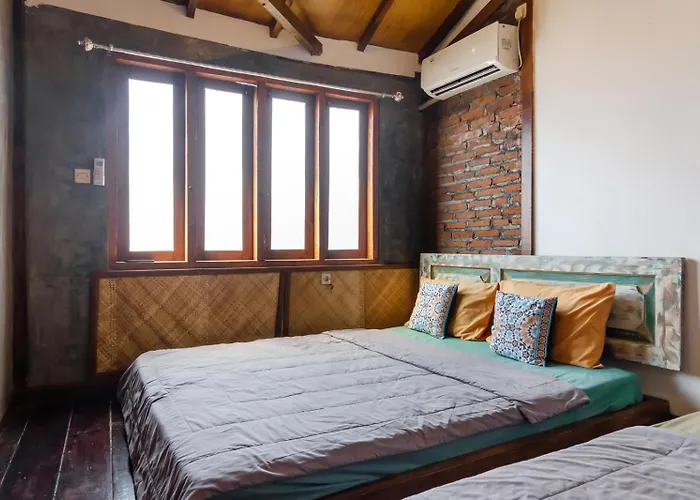 Twospaces Living At Bunga Desa, Jimbaran