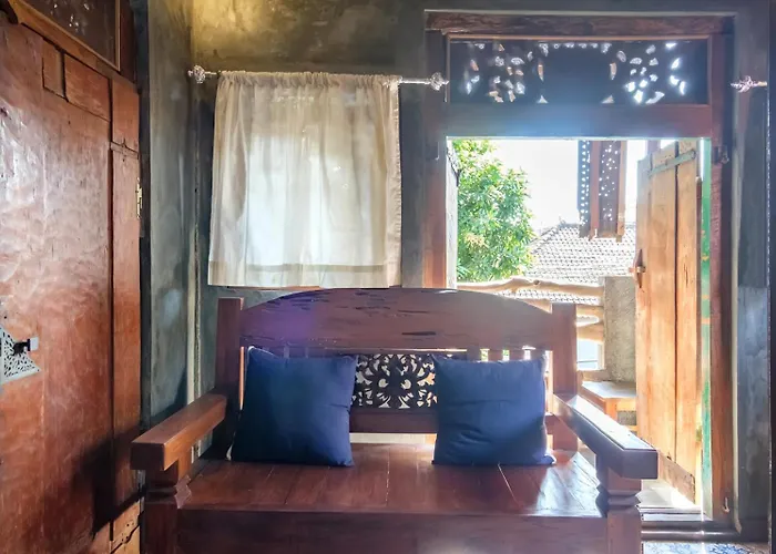 Twospaces Living At Bunga Desa,