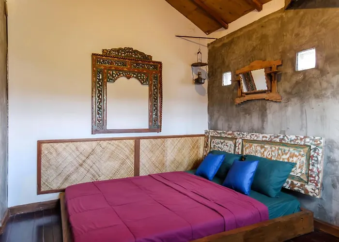 Twospaces Living At Bunga Desa, Gasthuis