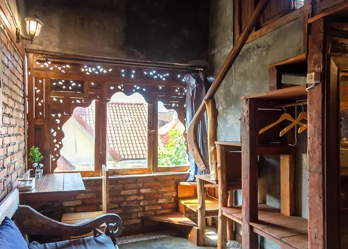 Twospaces Living At Bunga Desa, Jimbaran