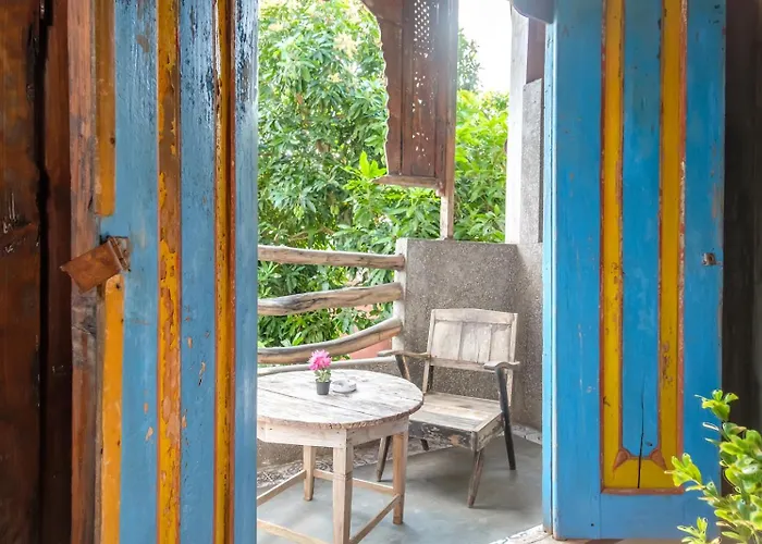 Twospaces Living At Bunga Desa, Gasthuis Jimbaran