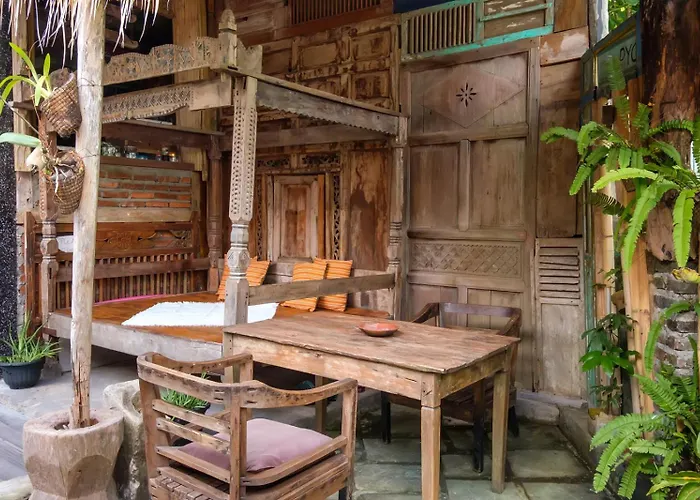 Twospaces Living At Bunga Desa, *
