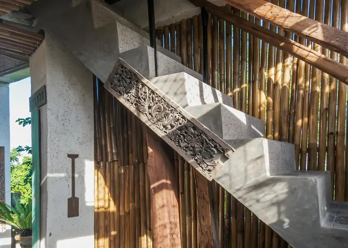 Twospaces Living At Bunga Desa, Gasthuis Jimbaran